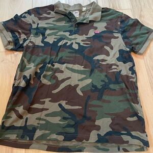 Levi's Green and Brown Camouflage Polo